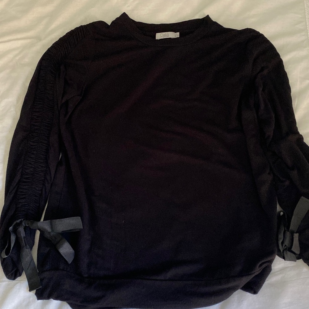 Dalia Black Sweater with Ruched Sleeves and Bows